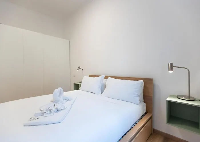 Matilde Modern Apartment-rental In Apartment